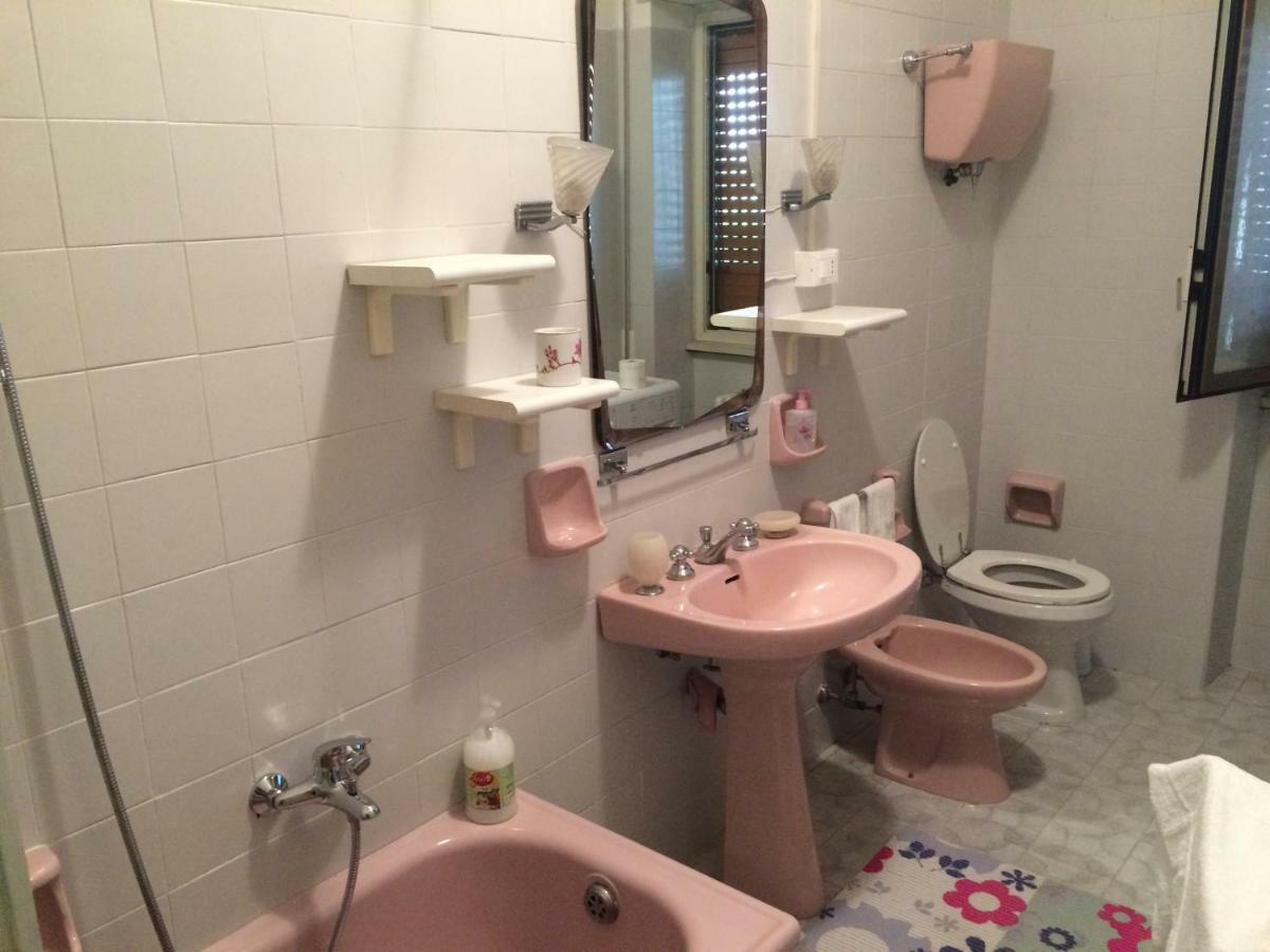 Roma Manuela'S Cozy Guest House Trastevere 外观 照片