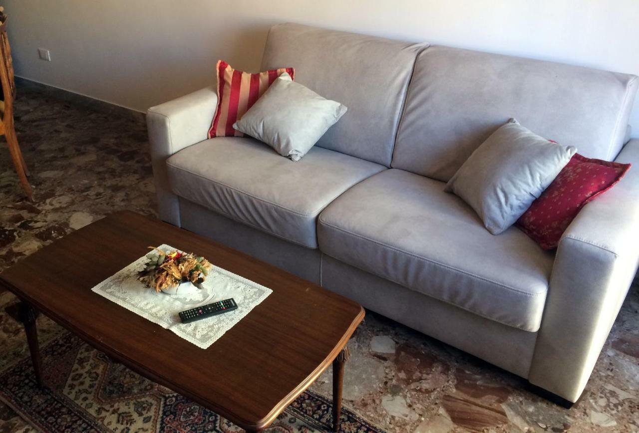 Roma Manuela'S Cozy Guest House Trastevere 外观 照片