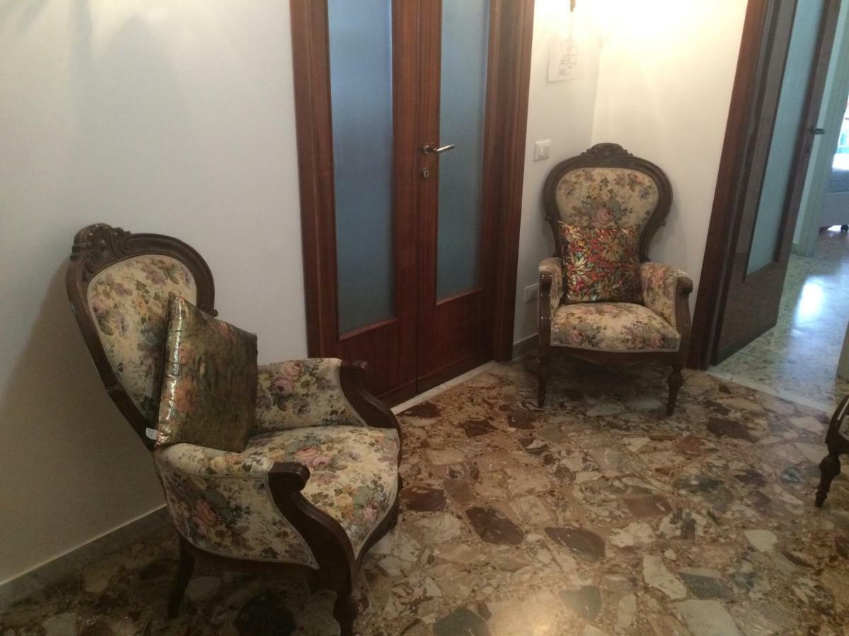 Roma Manuela'S Cozy Guest House Trastevere 外观 照片